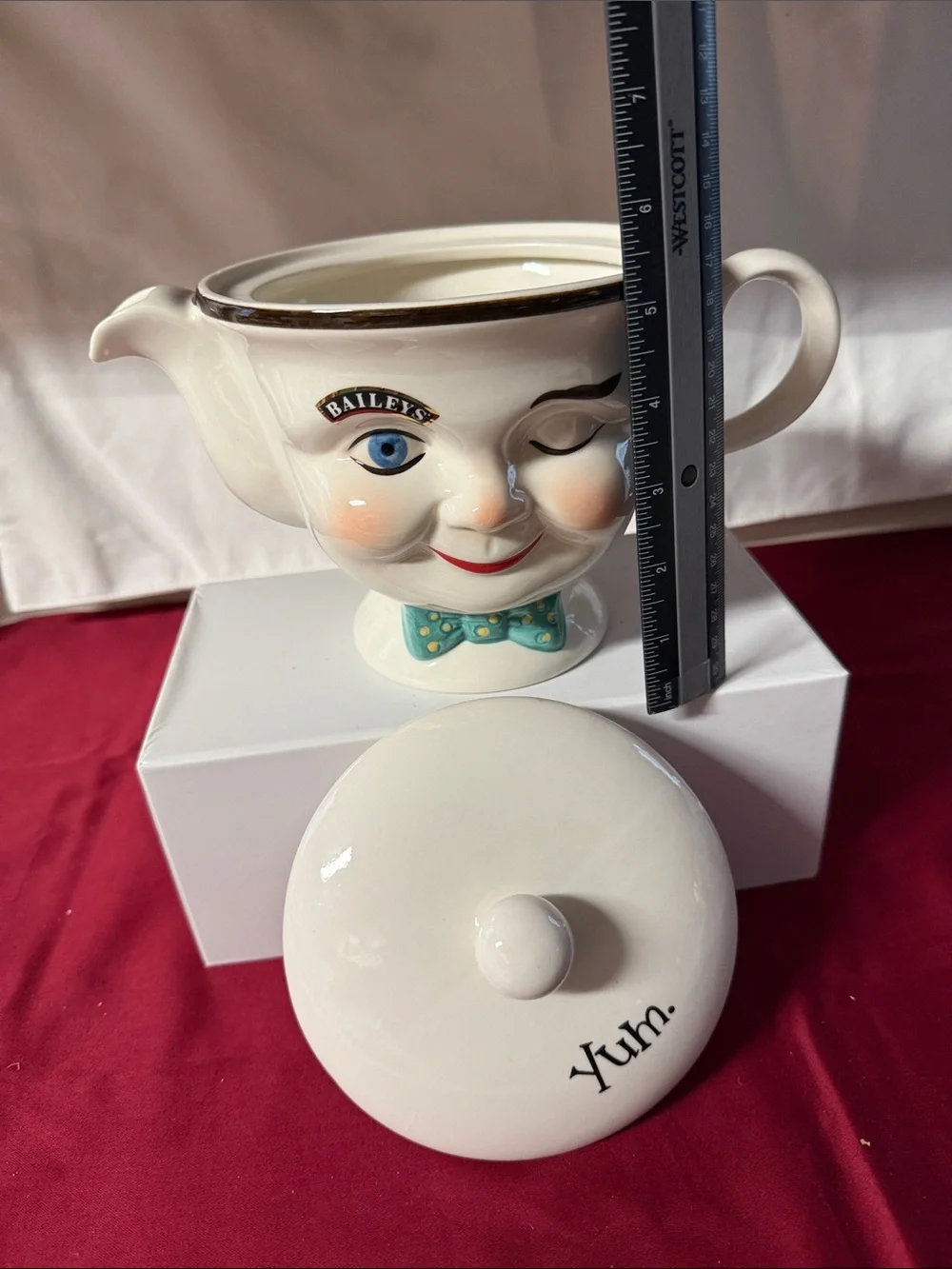 Vintage 2006 Baileys Irish Creme Yum Yum Teapot